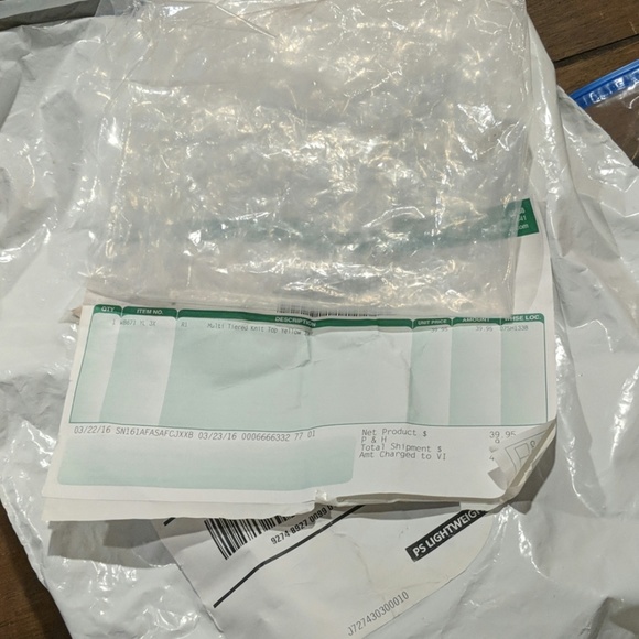 Yellow Ruffled Blouse 3X - Picture 3 of 3